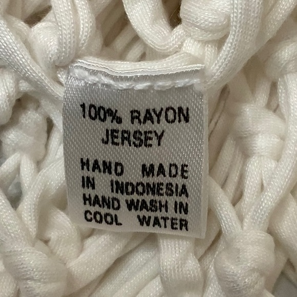 Lisa Blue ROPE NET COVERUP - White - Picture 7 of 9